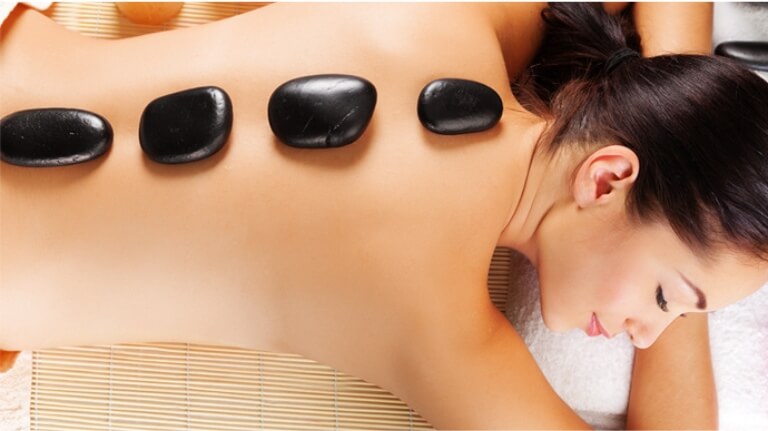 Massage Đá Nóng