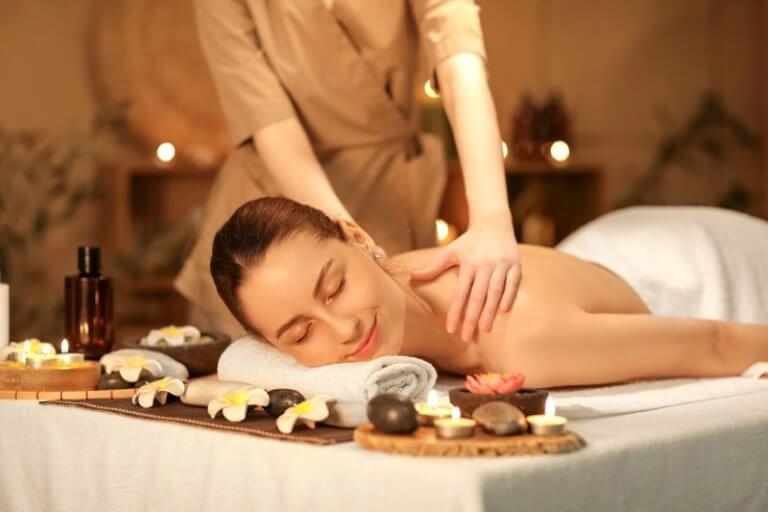 Nhật Hạ Spa and Beauty